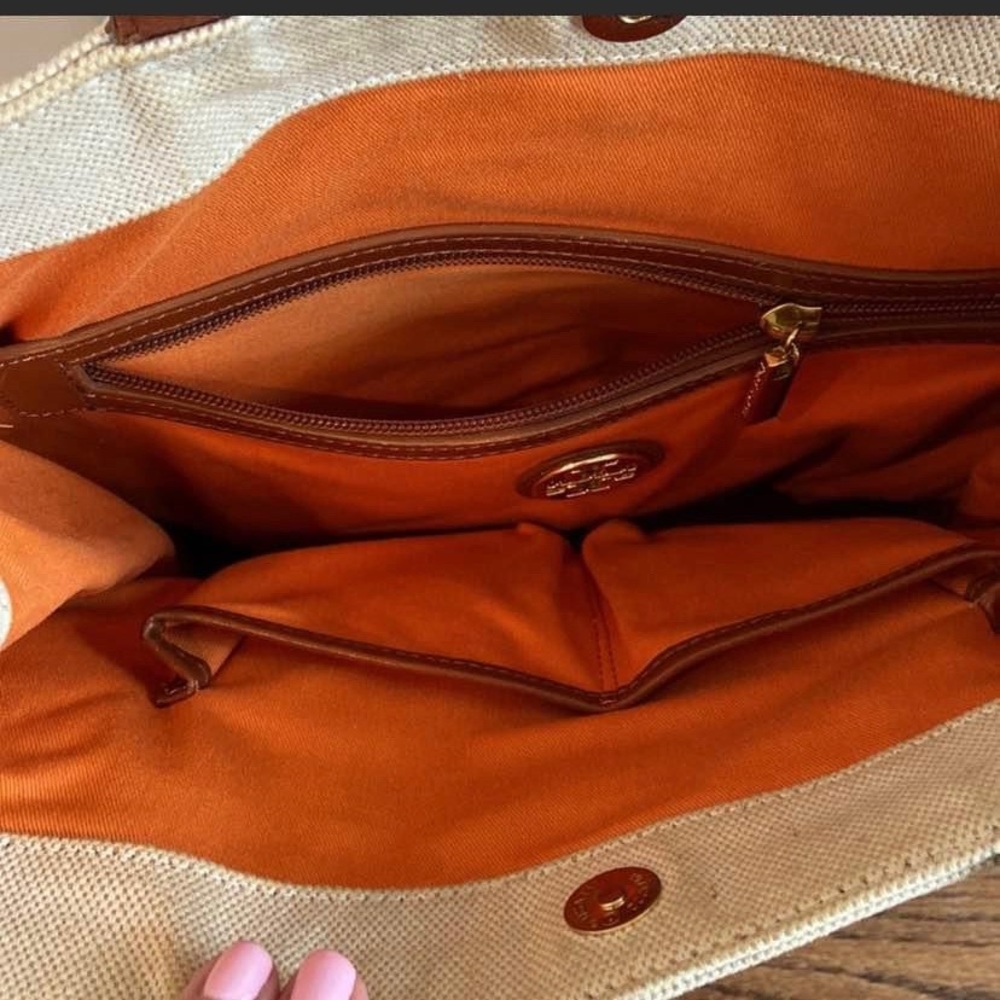 Tory Burch canvas tote 👜 - Picture 5 of 7
